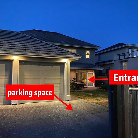 Lucky Suite, Two-Bedroom Suite With Independent Entrance In Richmond Close To Yvr Eksteriør billede